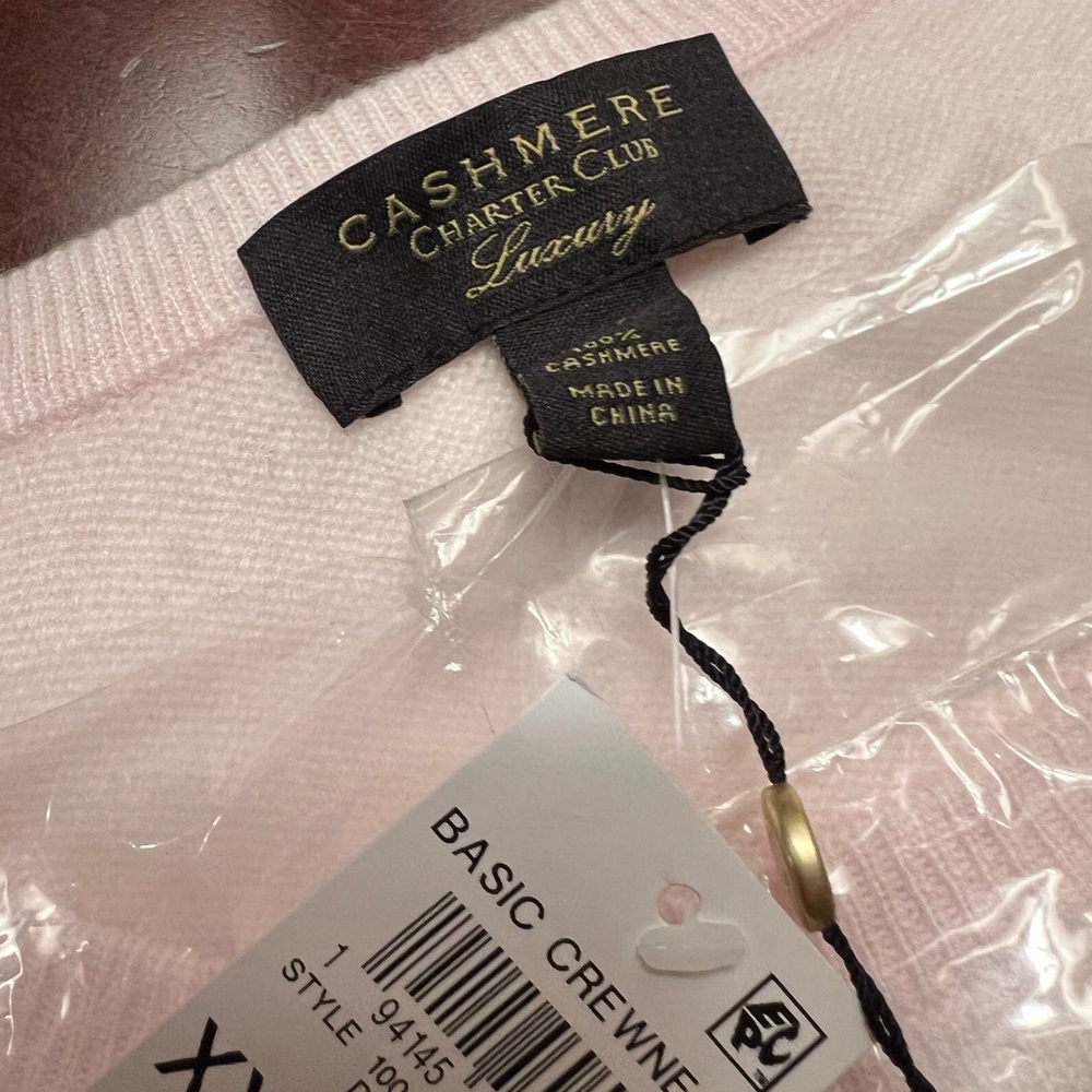 NWT 100% Cashmere Sweater - Picture 3 of 7